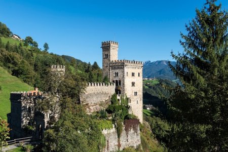 Schloss Gernstein Klausen